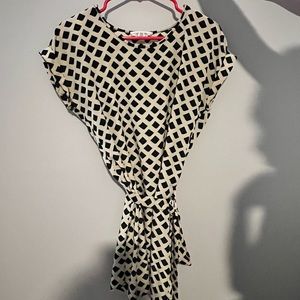 Short dress